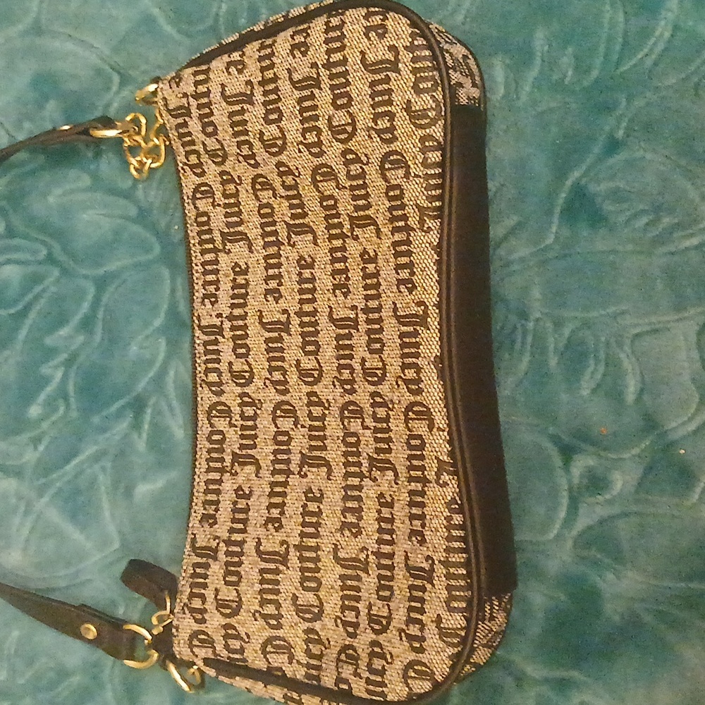 Juicy Couture Black And White Signature Hand Bag - Picture 5 of 15